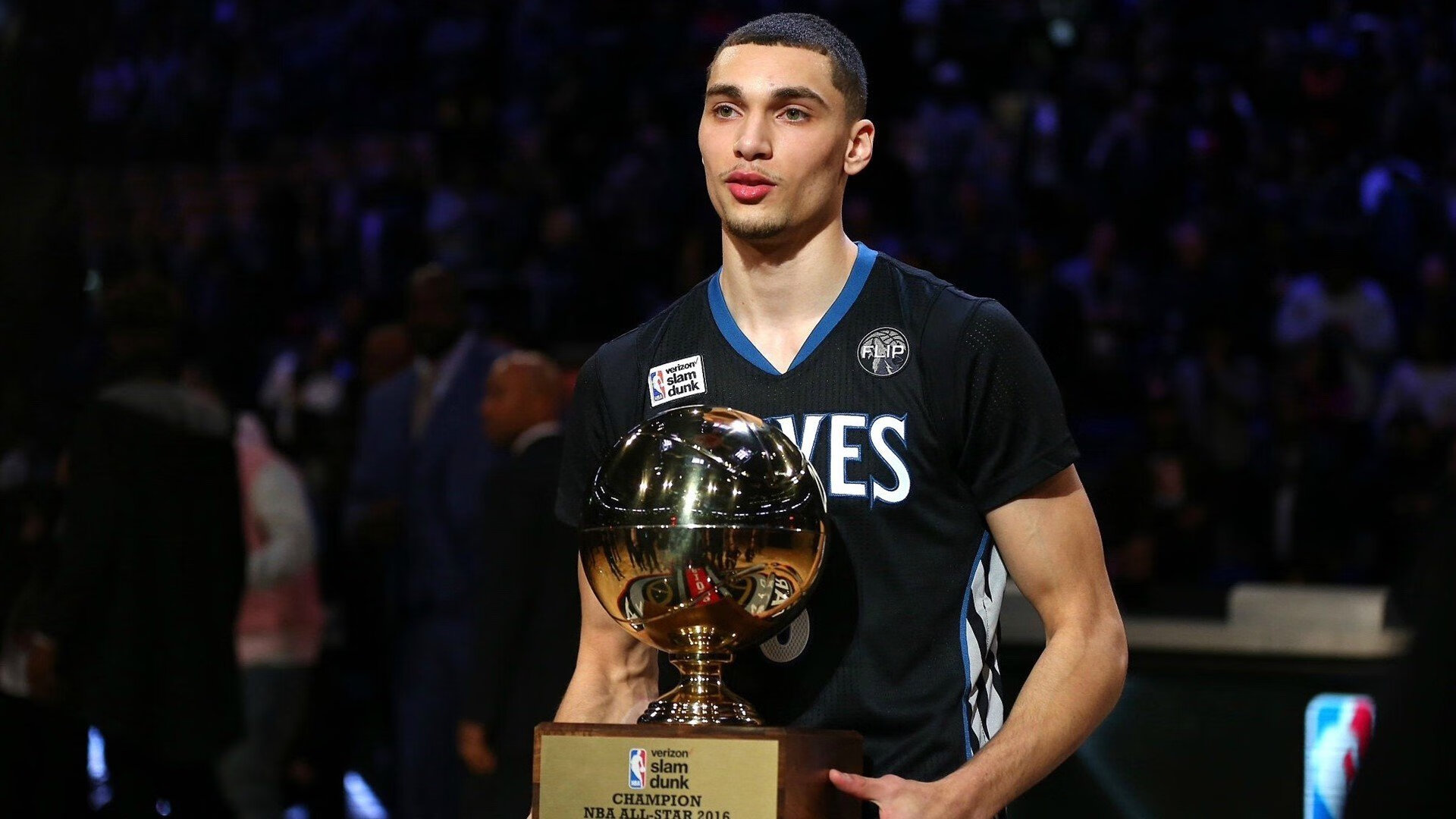 开云体育app-Doinb在篮网比赛中比分优势明显，绝杀引发热议！